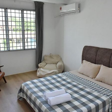 Rain Tree Homestay Бинтулу Екстериор снимка